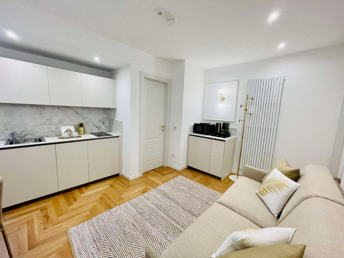 Bellagio Luxury Suites Apartments Екстер'єр фото